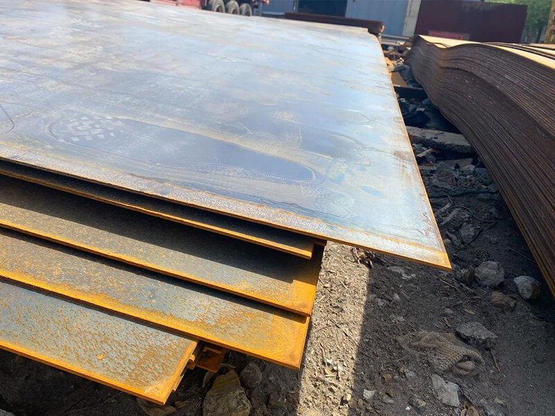Logistics inventory strategies large steel plate volume
