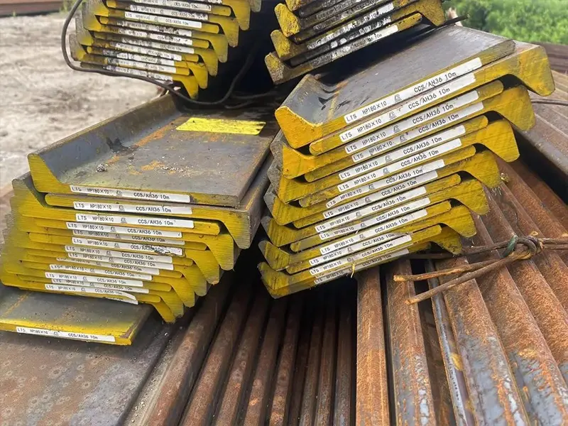 Steel corrosion in splash zone of marine platform