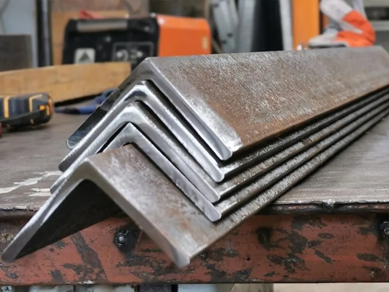 Visual metaphor: Chain of trust linking steel mill, ABS certificate, shipyard, and final vessel at sea